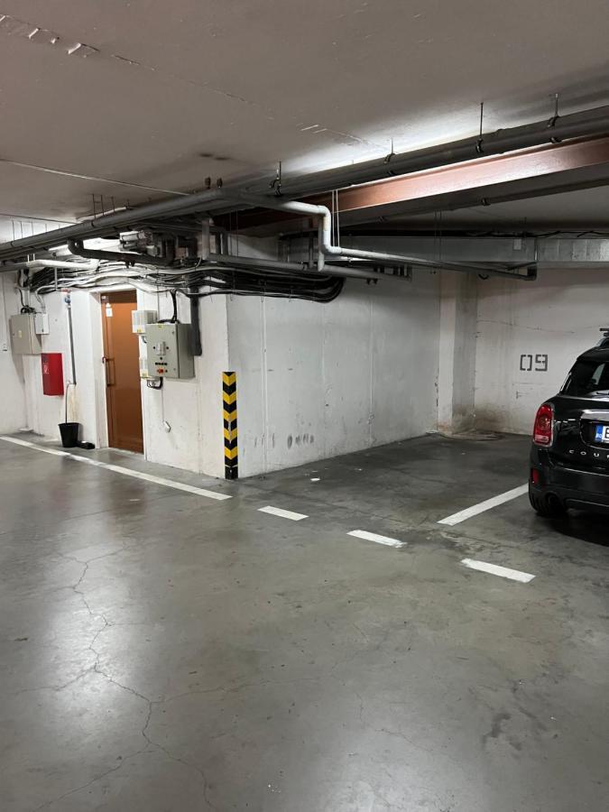 Castle View Apartment With Free Parking براتسيلافا المظهر الخارجي الصورة