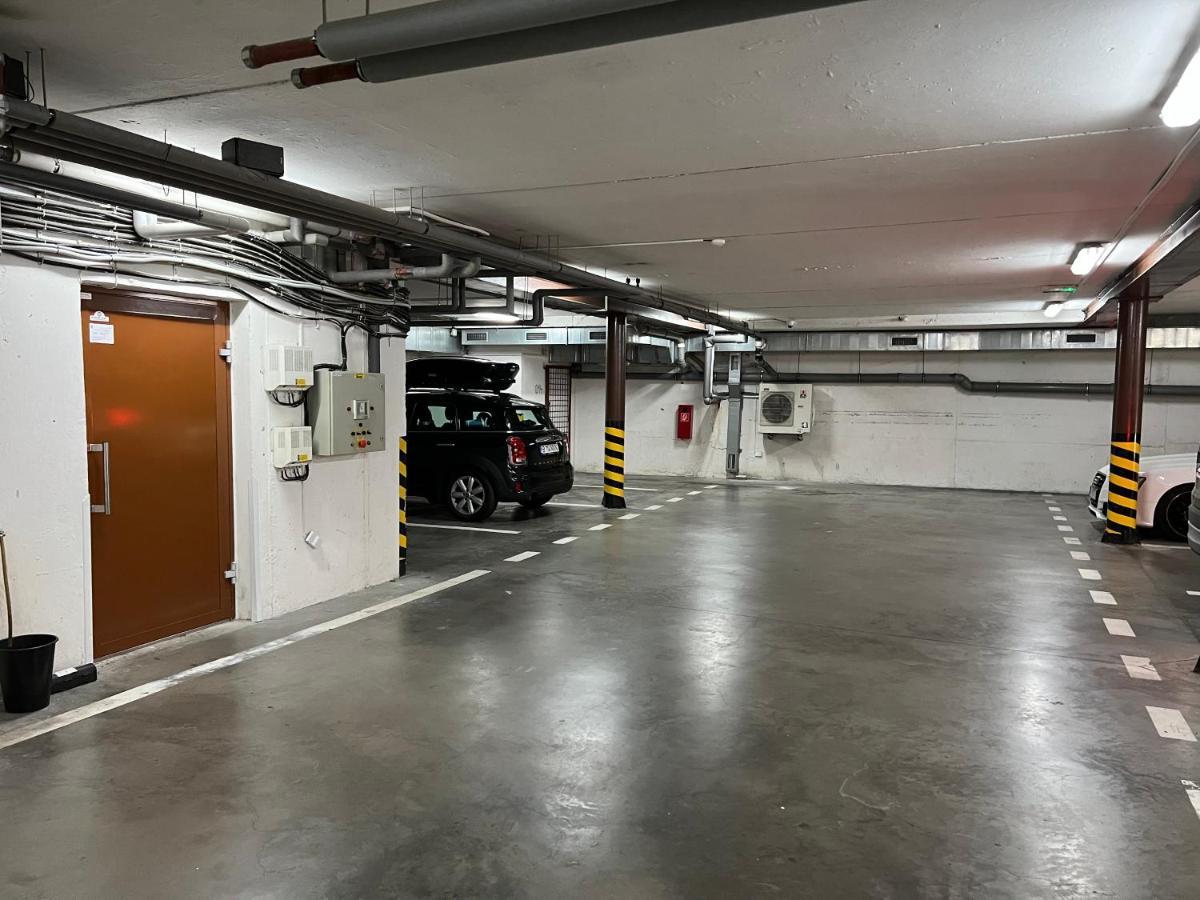Castle View Apartment With Free Parking براتسيلافا المظهر الخارجي الصورة